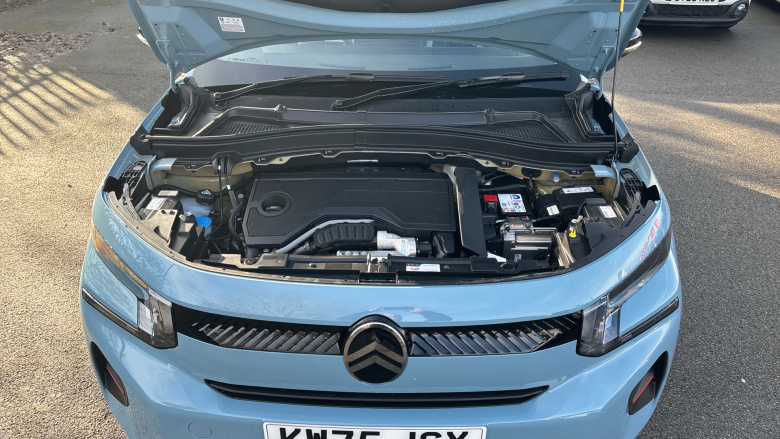 Citroen C3 1.2 Hybrid [110] Plus 5dr e-DCS6 Petrol Hatchback